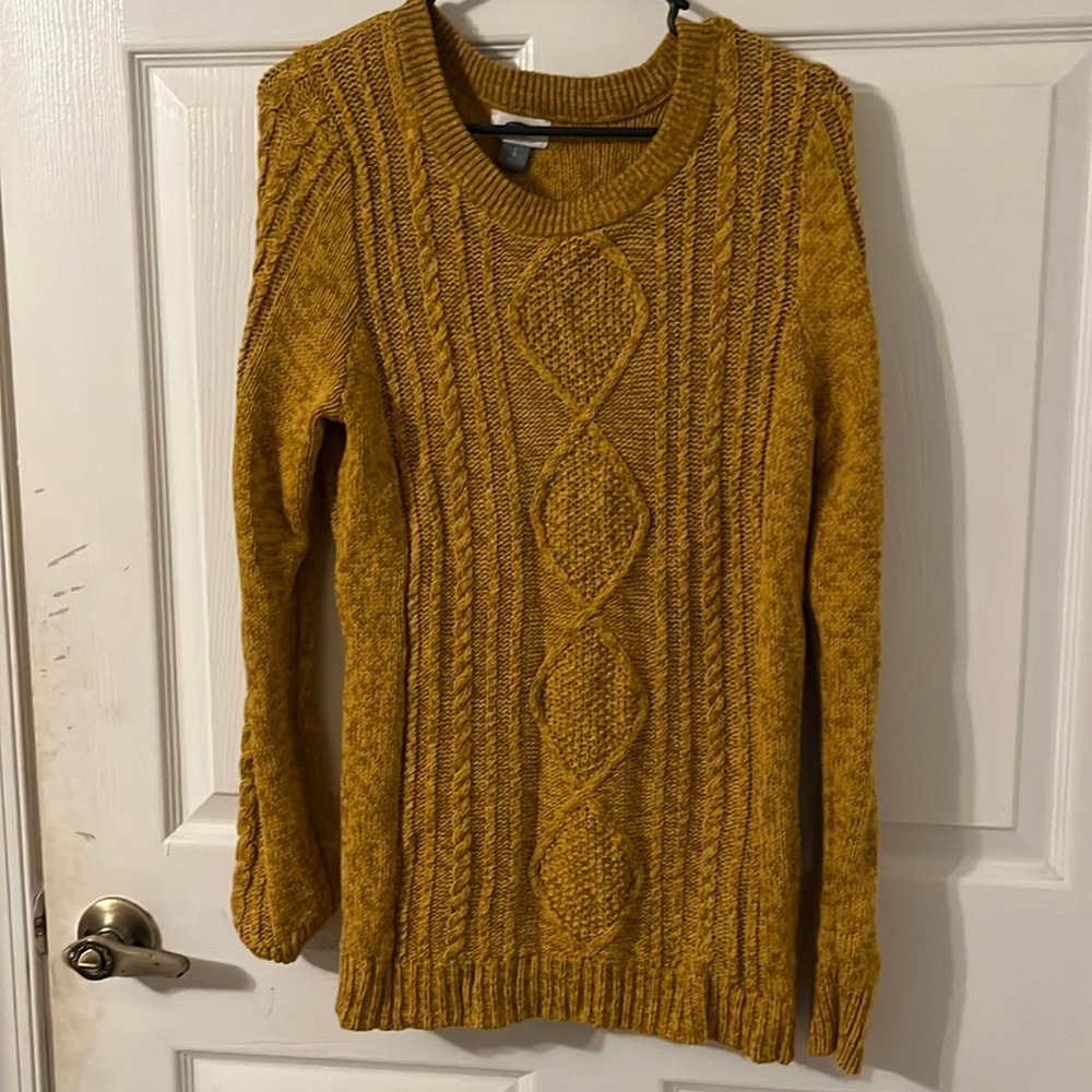 Old navy mustard sweater size large